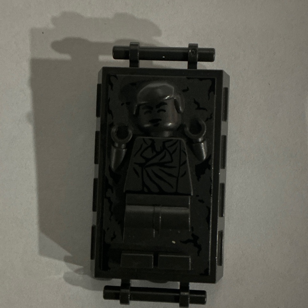 LEGO Star Wars Han Solo Minifigure With Carbonite Block 75060